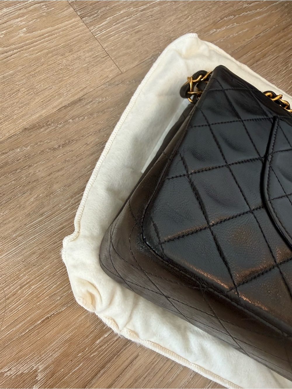 Chanel Lambskin Medium Classic Double Flap - Picture 7 of 15